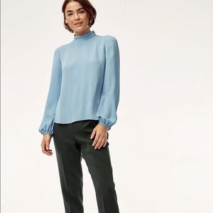 Aritzia babaton granados pink blouse